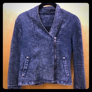 Vintage stretch jean jacket with metal studs